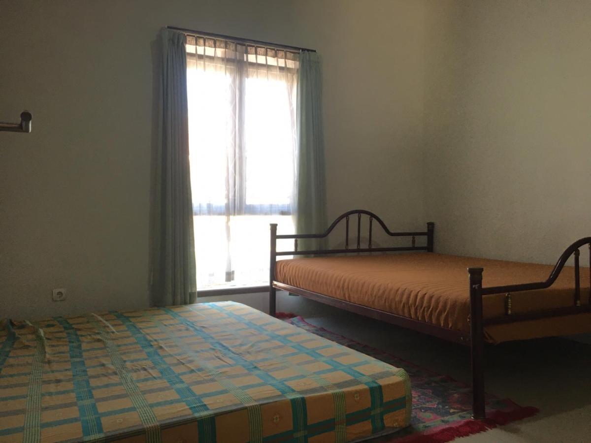 Dallil Putra Villa Lembang Extérieur photo