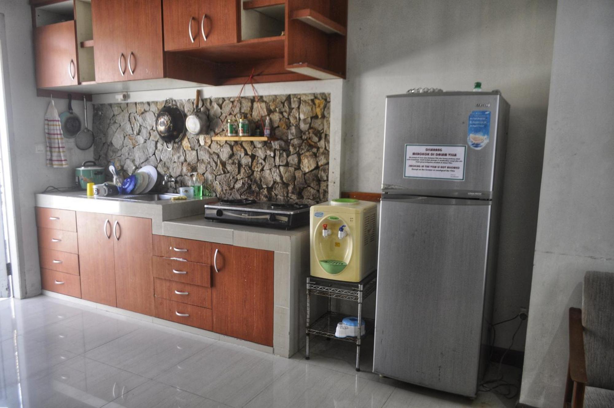 Dallil Putra Villa Lembang Extérieur photo